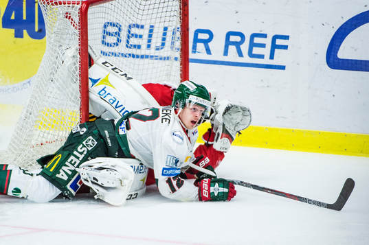 Frölundas Max Friberg deppar