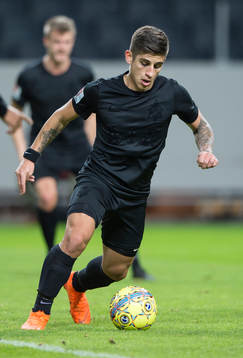 s Nicolas Stefanelli