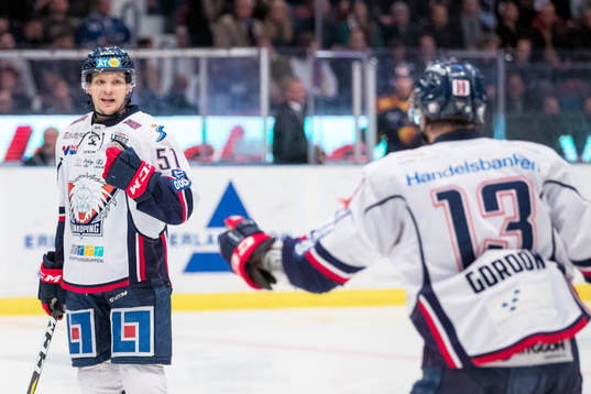 Linköpings Kristian Näkyvä jublar