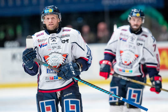 Linköpings Tony Mårtensson och +li7+deppar