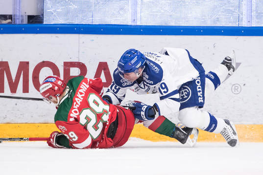 Moras Marcus Fagerudd och Leksands Tobias Forsberg  i
