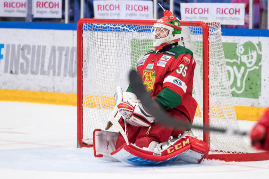 Moras målvakt Christian Engstrand deppar