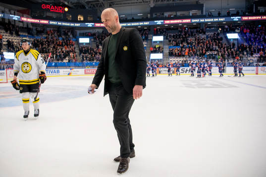 Brynäs tränare Tommy Sjödin deppar