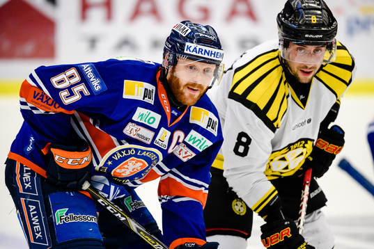 Växjös Liam Reddox och Brynäs Aaron Palushaj