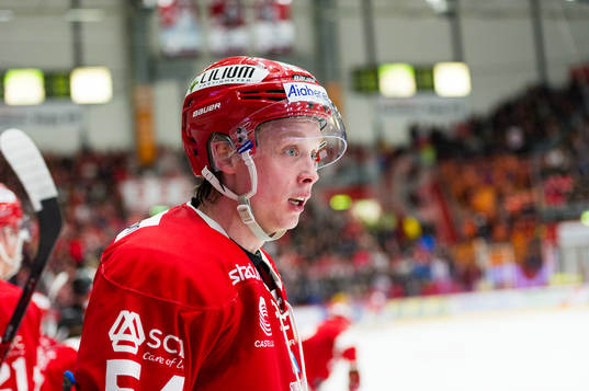 Timrås Jonathan Dahlen deppar