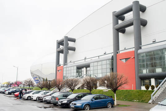 Ion Oblemenco Stadium och inomhushallen Sala Polivalenta