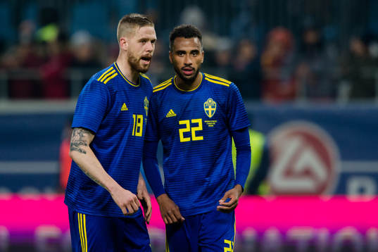 Sveriges Pontus Jansson och Isaac Kiese Thelin