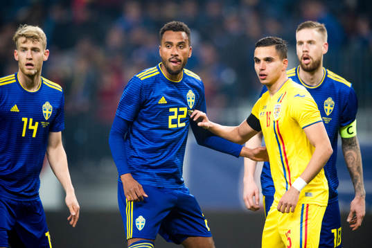 Sveriges Filip Helander , Isaac Kiese Thelin, Pontus