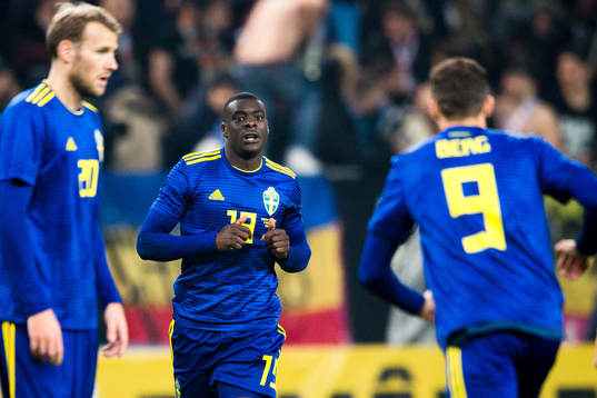 Sveriges Ola Toivonen , Ken Sema och Marcus Berg