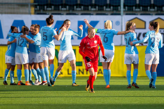 Linköpings Frida Leonardsen Maanum deppar