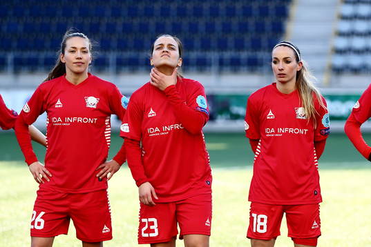 Linköpings Elin Landström, Marija Banusic och Kosovare