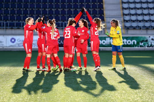 Linköping innan avspark till kvartsfinal 2 i Champions