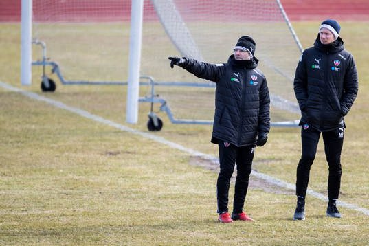 Helsingborgs tränare Per-Ola Ljung och sjukgymnast Markus