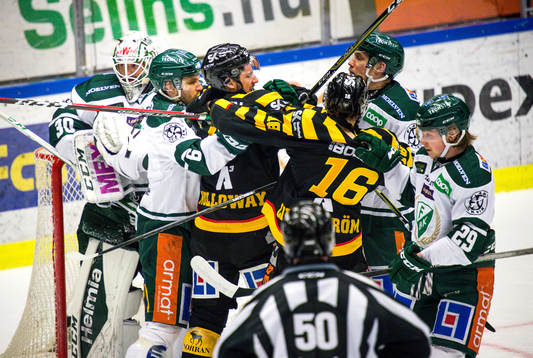 Skellefteås Bud Holloway och Linus Lindström