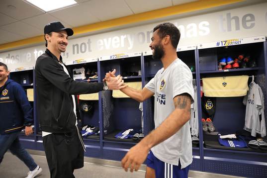 I denna handoutbild från LA Galaxy ses Zlatan Ibrahimovic