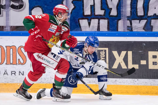 Moras Daniel Grillfors och Leksands Oskar Lang  i
