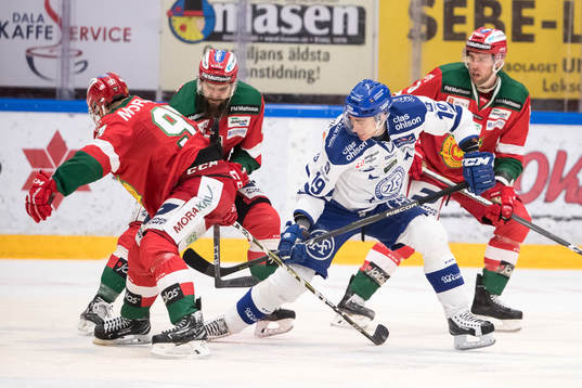 Leksands Tobias Forsberg och Moras JDavid Kase och Steven