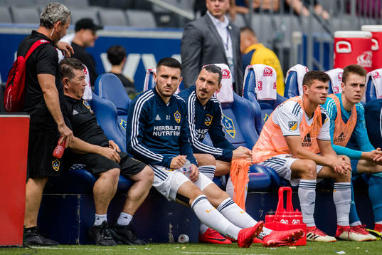 LA Galaxys Zlatan Ibrahimovic på bänken