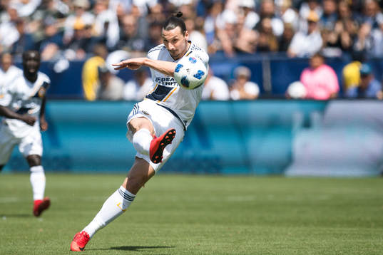 LA Galaxys Zlatan Ibrahimovic gör 3-3