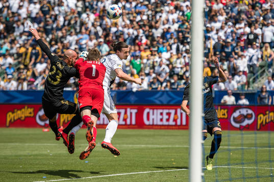 LA Galaxys Zlatan Ibrahimovic gör 4-3 bakom Los Angeles