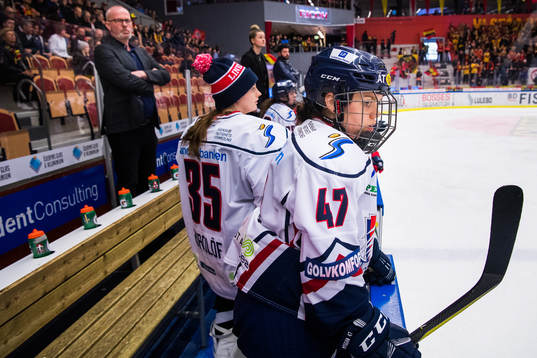 Linköpings Anna Rydberg deppar i båset