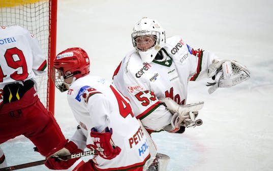Modos målvakt Lucas Jägbring