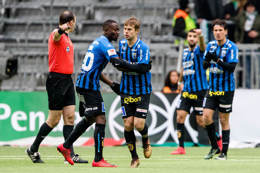 Sirius Sam Lundholm jublar