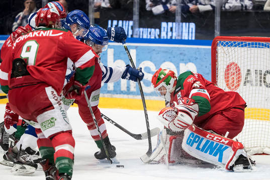 Moras målvakt Christian Engstrand  i ishockeymatchen i