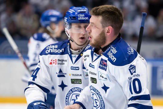 Leksands Matt Carey  i ishockeymatchen i direktkvalet till
