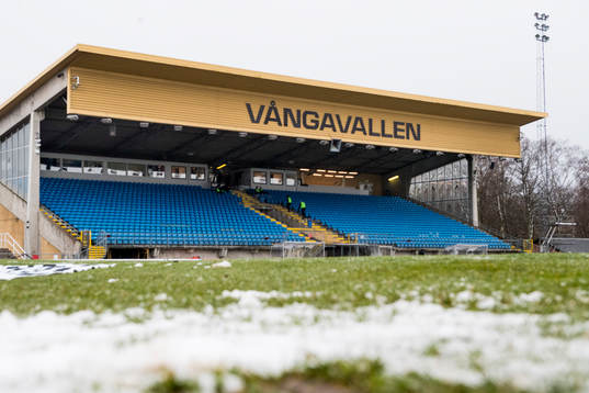 Vångavallens huvudläktare