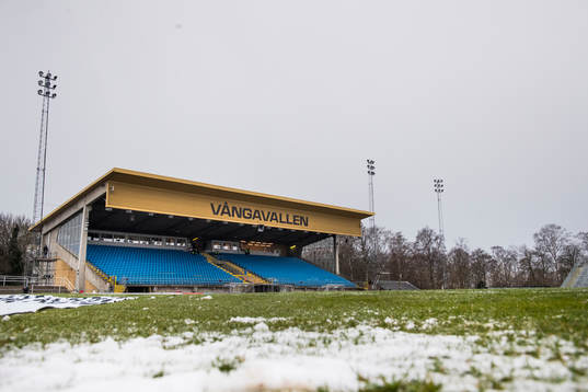 Vångavallens huvudläktare
