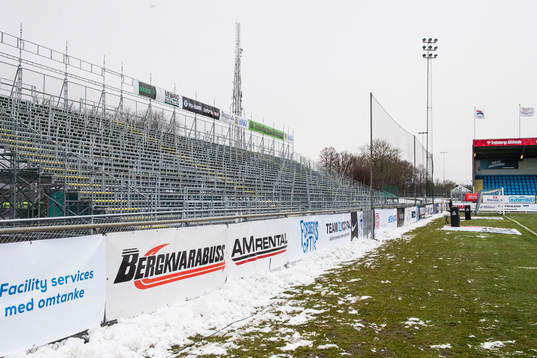 Bortaläktaren för gästande supportrar