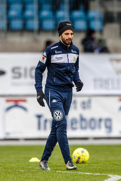 IFK Göteborgs spelare värmer upp före  fotbollsmatchen i