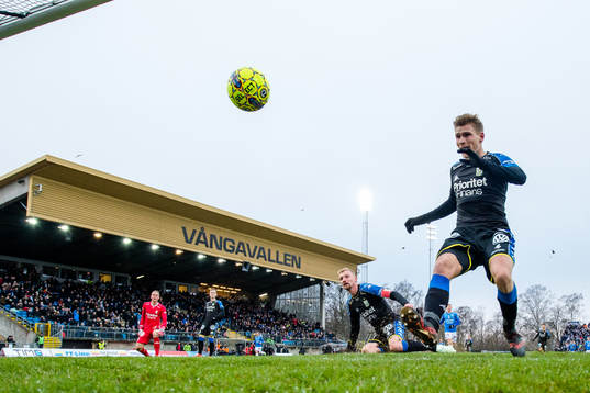 IFK Göteborgs målvakt Pontus Dahlberg , Victor Wernersson