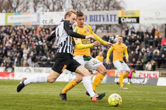Landskronas Måns Ekvall och Falkenbergs John Björkengren