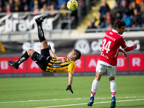 Häckens Paulinho med en cykelspark