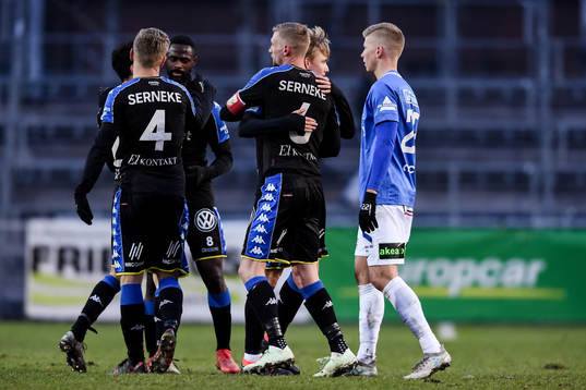 IFK Göteborgs spelare jublar