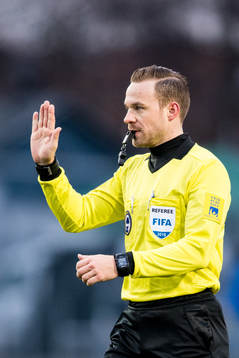 Domare Kristoffer Karlsson