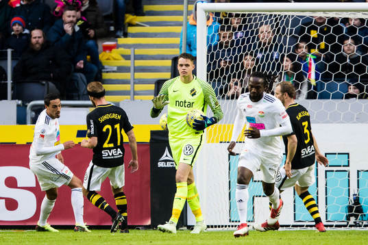 s målvakt Oscar Linnér