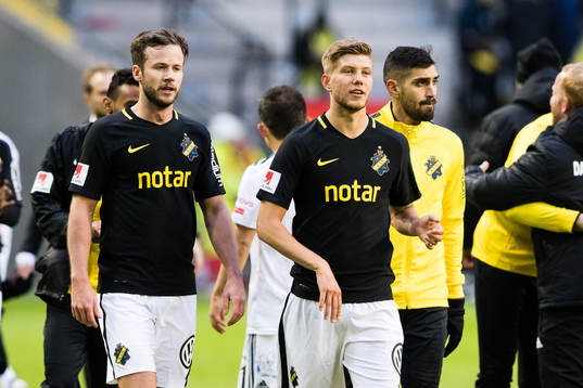 s Robert Lundström och Anton Salétros