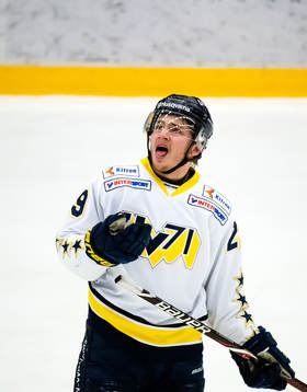 Erik Brännström i HV71