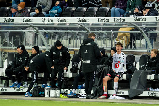 Torgeir Børven of Odd at the bench