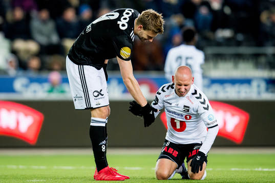 Nicklas Bendtner of Rosenborg and Jone Samuelsen of Odd