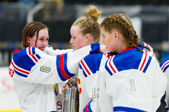 Stockholms Emma Forsgren kramar om Irma Sigurd