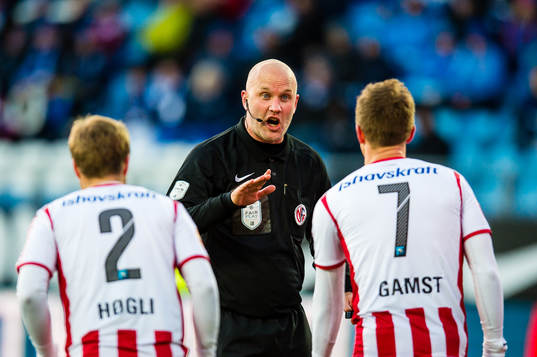 Trond Ivar Døvle, referee