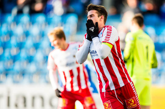 Simen Søraunet Wangberg of Tromsø looks dejected