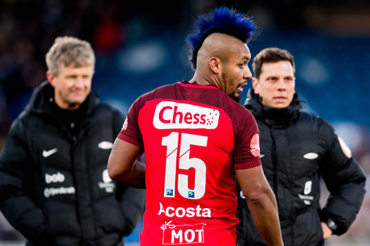 Lars Arne Nilsen, head coach of Brann, and Bismar Acosta of