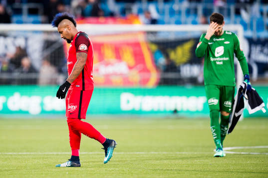 Bismar Acosta of Brann and goalkeeper Samuel