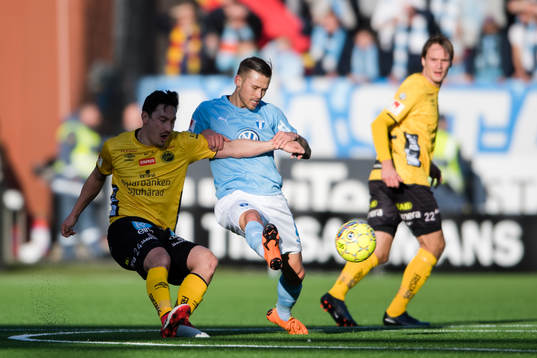 Elfsborgs Stefan Ishizaki och Malmö FFs Arnór Ingvi