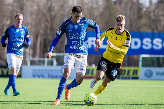 Norrbys Abdelrahman Saidi och Frejs Martin Falkeborn